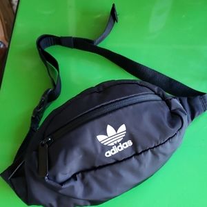 Adidas waist pouch